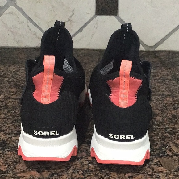 Sorel Women’s Size 9 Kinetic Sneaker High Top Strap Black Mesh Upper Velcro - Picture 2 of 15